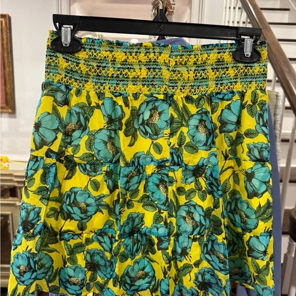 Alice + Olivia Aisha Gatherer Tiered Floral Mini Skirt - Picture 10 of 10